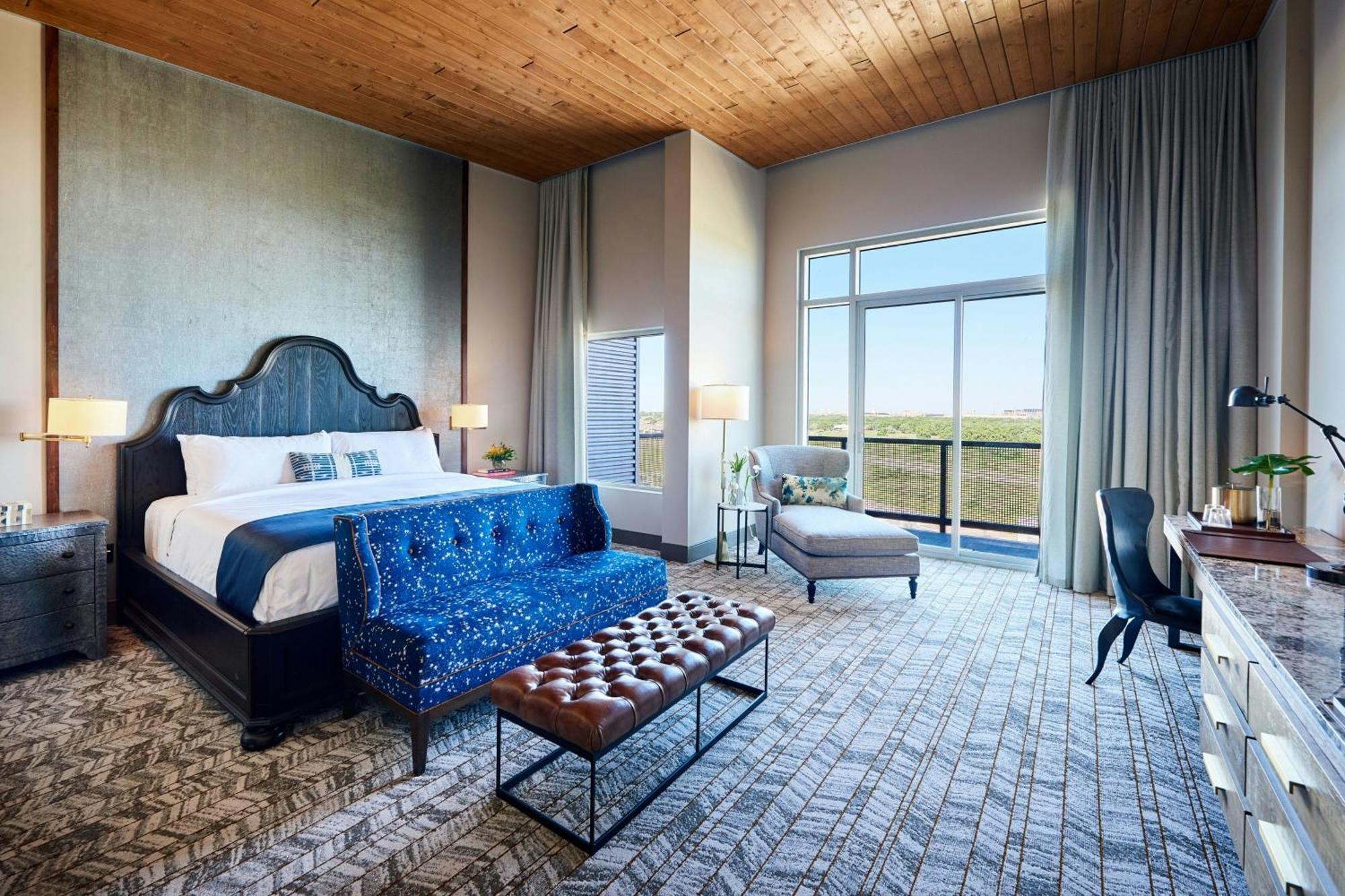 The Stella Hotel, Autograph Collection Bryan Ngoại thất bức ảnh